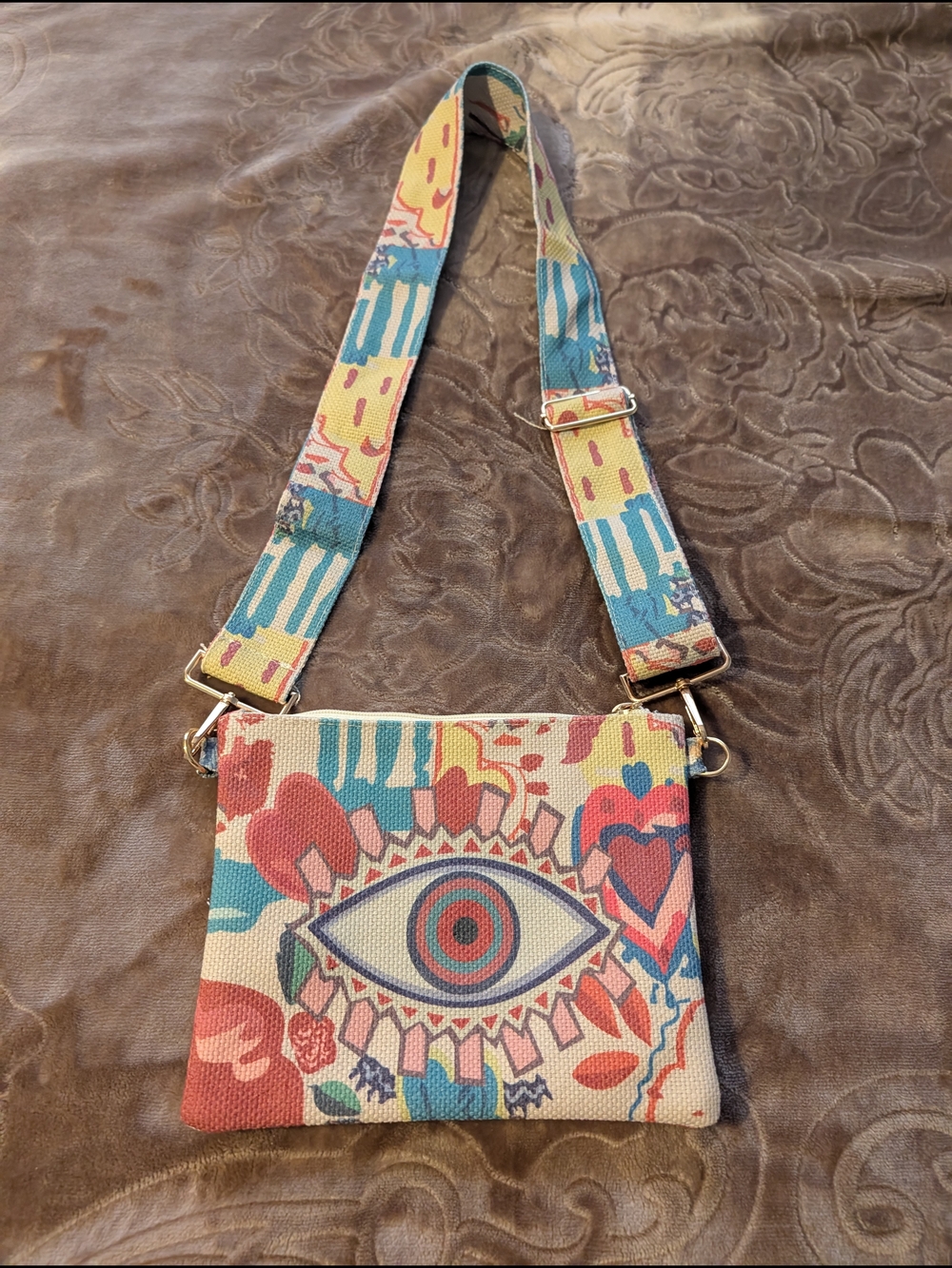 Colorful Eye-Print Crossbody Bag - Multicolor